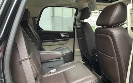 Cadillac Escalade III, 2013 год, 3 300 000 рублей, 18 фотография