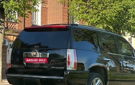 Cadillac Escalade III, 2013 год, 3 300 000 рублей, 13 фотография