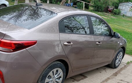 KIA Rio IV, 2020 год, 1 900 000 рублей, 2 фотография