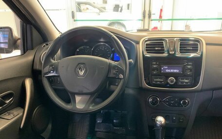 Renault Logan II, 2016 год, 760 000 рублей, 9 фотография