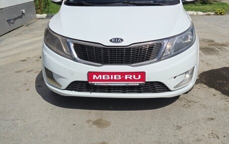 KIA Rio III рестайлинг, 2013 год, 660 000 рублей, 4 фотография