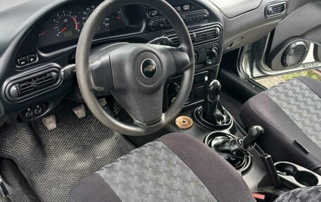 Chevrolet Niva I рестайлинг, 2013 год, 715 000 рублей, 4 фотография