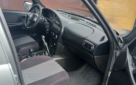 Chevrolet Niva I рестайлинг, 2013 год, 715 000 рублей, 10 фотография