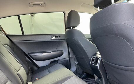 KIA Sportage IV рестайлинг, 2021 год, 2 150 000 рублей, 12 фотография