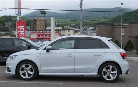 Audi A1, 2015 год, 700 035 рублей, 9 фотография