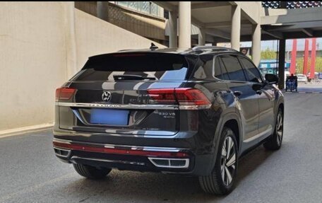 Volkswagen Teramont I, 2022 год, 4 315 000 рублей, 5 фотография