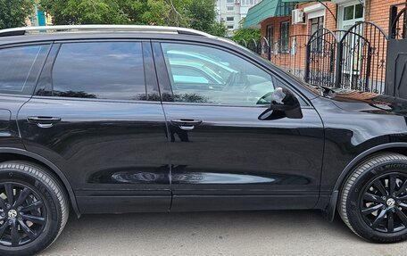 Volkswagen Touareg III, 2010 год, 2 400 000 рублей, 13 фотография