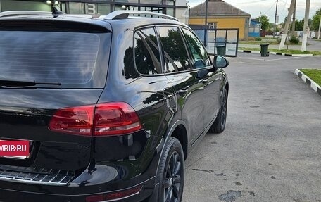 Volkswagen Touareg III, 2010 год, 2 400 000 рублей, 6 фотография