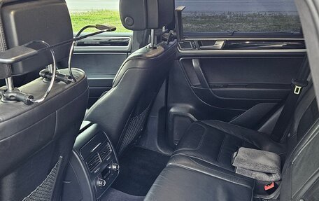 Volkswagen Touareg III, 2010 год, 2 400 000 рублей, 27 фотография