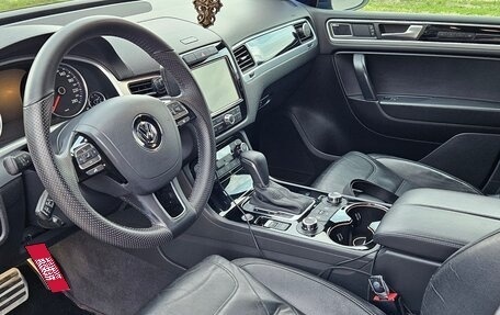 Volkswagen Touareg III, 2010 год, 2 400 000 рублей, 32 фотография