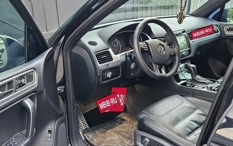 Volkswagen Touareg III, 2010 год, 2 400 000 рублей, 24 фотография