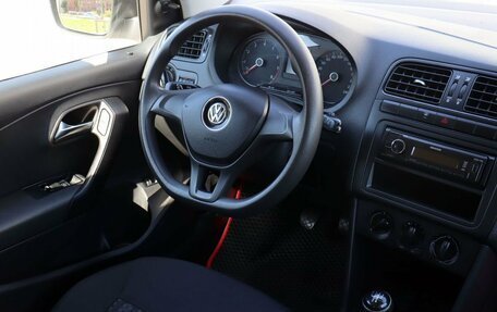 Volkswagen Polo VI (EU Market), 2019 год, 899 000 рублей, 13 фотография