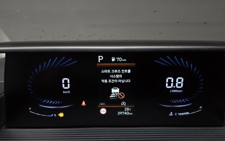 Hyundai Staria, 2021 год, 2 450 000 рублей, 9 фотография