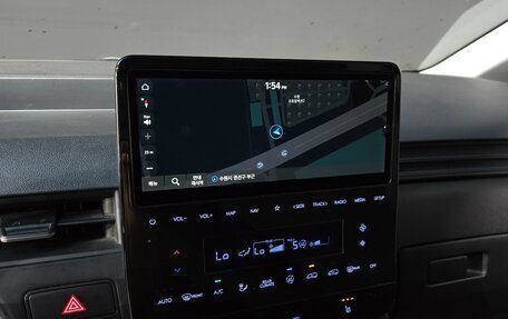 Hyundai Staria, 2021 год, 2 450 000 рублей, 13 фотография