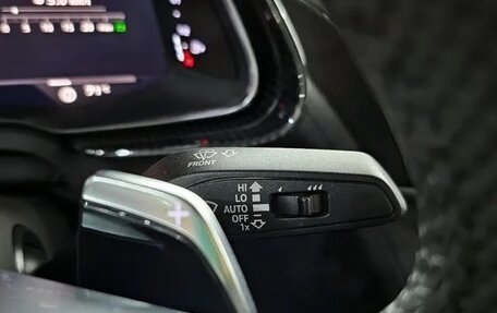 Audi R8, 2022 год, 17 400 000 рублей, 8 фотография