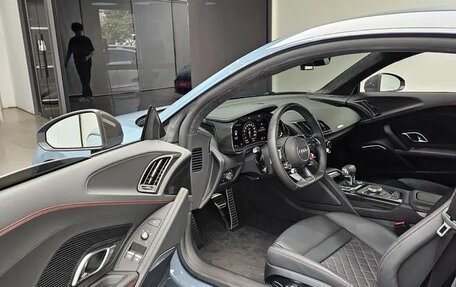 Audi R8, 2022 год, 17 400 000 рублей, 5 фотография