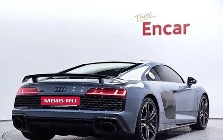 Audi R8, 2022 год, 17 400 000 рублей, 2 фотография