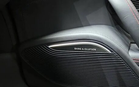 Audi R8, 2022 год, 17 400 000 рублей, 15 фотография