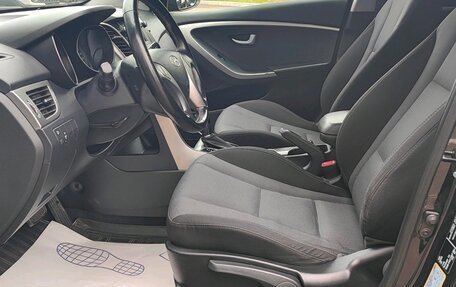 Hyundai i30 II рестайлинг, 2013 год, 930 000 рублей, 11 фотография