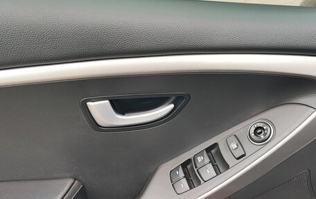 Hyundai i30 II рестайлинг, 2013 год, 930 000 рублей, 9 фотография