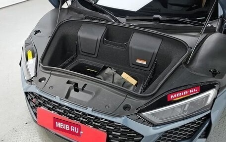 Audi R8, 2022 год, 17 400 000 рублей, 17 фотография
