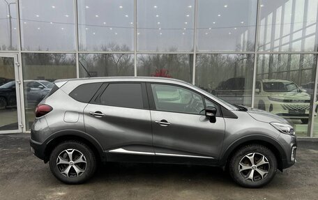 Renault Kaptur I рестайлинг, 2021 год, 1 500 000 рублей, 4 фотография