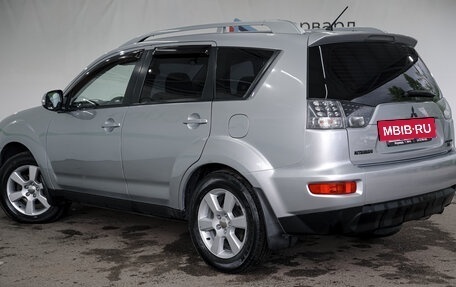 Mitsubishi Outlander III рестайлинг 3, 2010 год, 1 170 000 рублей, 4 фотография