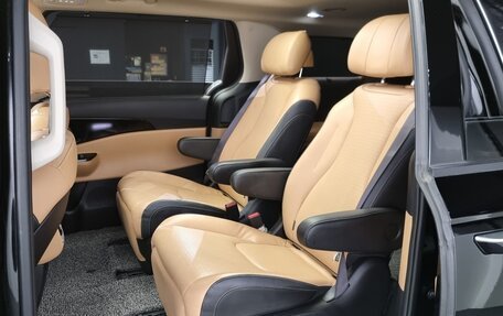 KIA Carnival, 2021 год, 3 150 000 рублей, 17 фотография