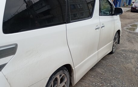 Toyota Vellfire I, 2008 год, 2 000 000 рублей, 2 фотография