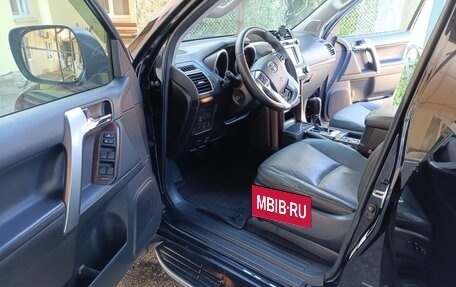 Toyota Land Cruiser Prado 150 рестайлинг 2, 2014 год, 3 500 000 рублей, 23 фотография
