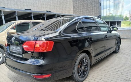 Volkswagen Jetta VI, 2012 год, 949 000 рублей, 4 фотография