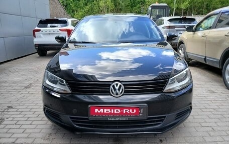Volkswagen Jetta VI, 2012 год, 949 000 рублей, 2 фотография