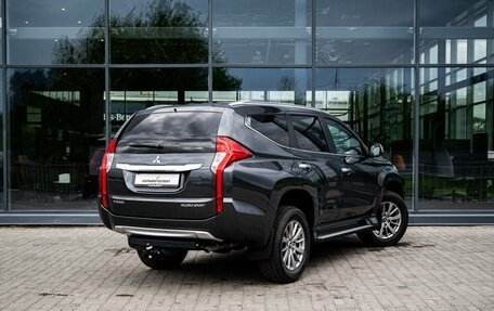 Mitsubishi Pajero Sport III рестайлинг, 2019 год, 3 600 000 рублей, 2 фотография