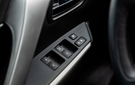 Mitsubishi Pajero Sport III рестайлинг, 2019 год, 3 600 000 рублей, 22 фотография