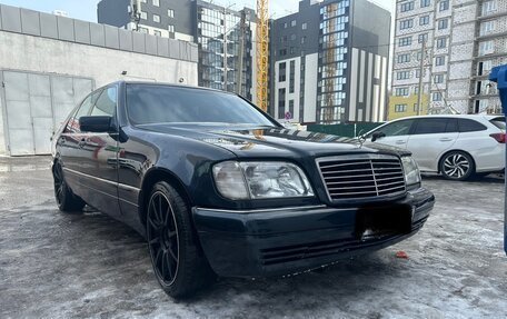 Mercedes-Benz S-Класс, 1996 год, 850 000 рублей, 2 фотография