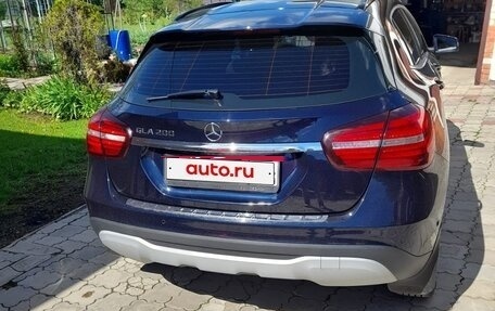 Mercedes-Benz GLA, 2016 год, 2 100 000 рублей, 3 фотография