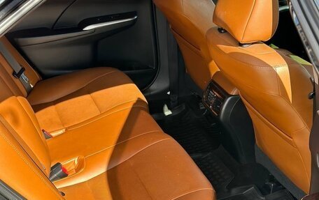 Toyota Camry, 2017 год, 2 400 000 рублей, 7 фотография