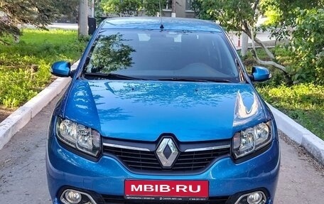 Renault Logan II, 2014 год, 725 000 рублей, 3 фотография