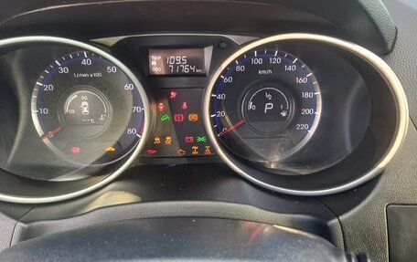 Hyundai ix35 I рестайлинг, 2014 год, 2 000 000 рублей, 5 фотография
