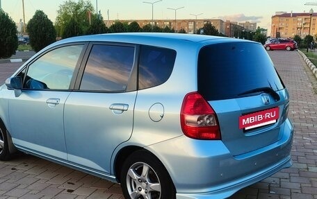 Honda Jazz I рестайлинг, 2007 год, 720 000 рублей, 20 фотография