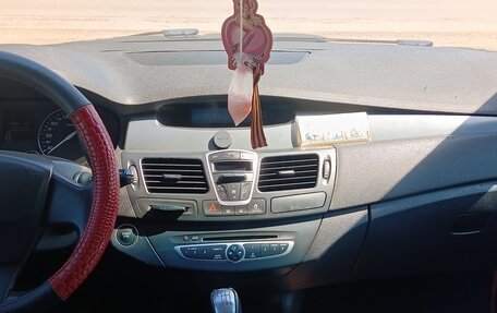 Renault Laguna III рестайлинг, 2008 год, 500 000 рублей, 10 фотография