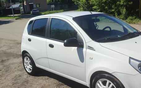 Chevrolet Aveo III, 2010 год, 445 000 рублей, 3 фотография