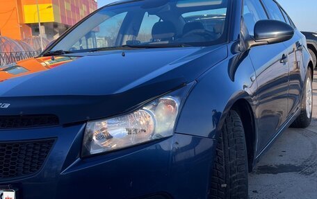 Chevrolet Cruze II, 2011 год, 850 000 рублей, 3 фотография