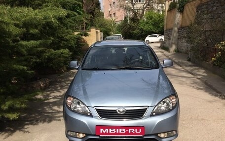 Daewoo Gentra II, 2014 год, 990 000 рублей, 2 фотография