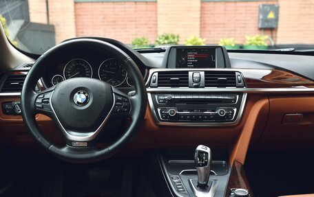 BMW 3 серия, 2016 год, 1 950 000 рублей, 21 фотография
