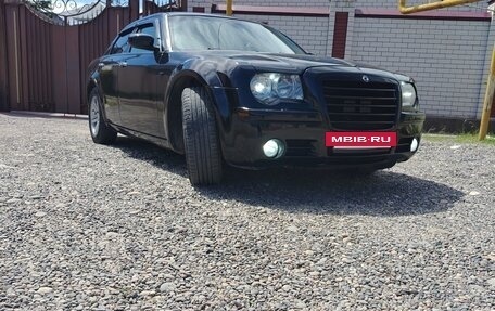 Chrysler 300C II, 2008 год, 1 150 000 рублей, 2 фотография