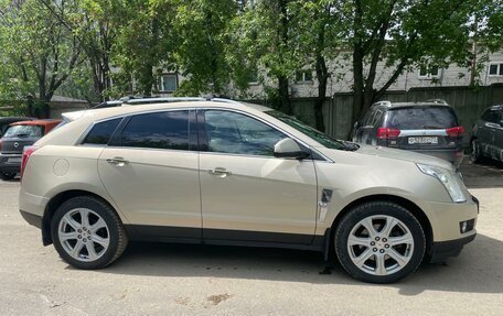 Cadillac SRX II рестайлинг, 2011 год, 1 230 000 рублей, 3 фотография