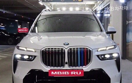 BMW X7, 2022 год, 8 700 010 рублей, 2 фотография