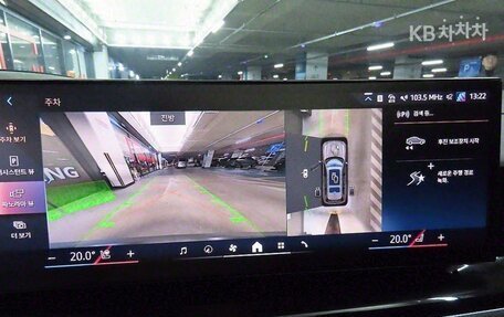 BMW X7, 2022 год, 8 700 010 рублей, 13 фотография