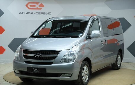 Hyundai Grand Starex Grand Starex I рестайлинг 2, 2011 год, 1 330 000 рублей, 1 фотография